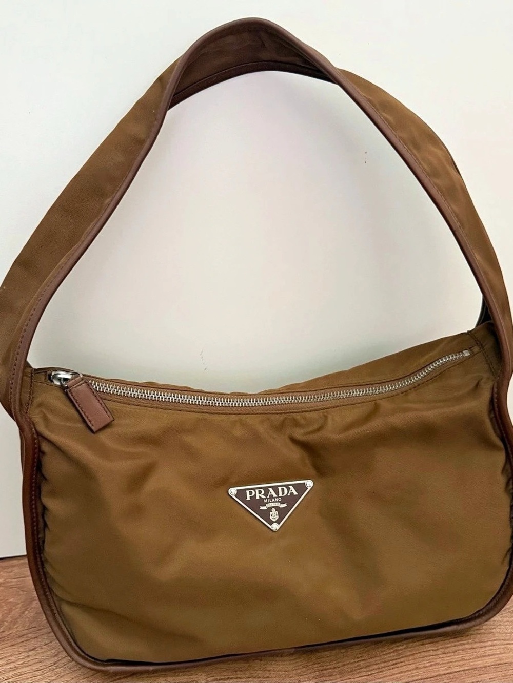 Authentic Vintage Prada Tessuto Nylon Hobo Shoulder Bag BR0743 Y2K
